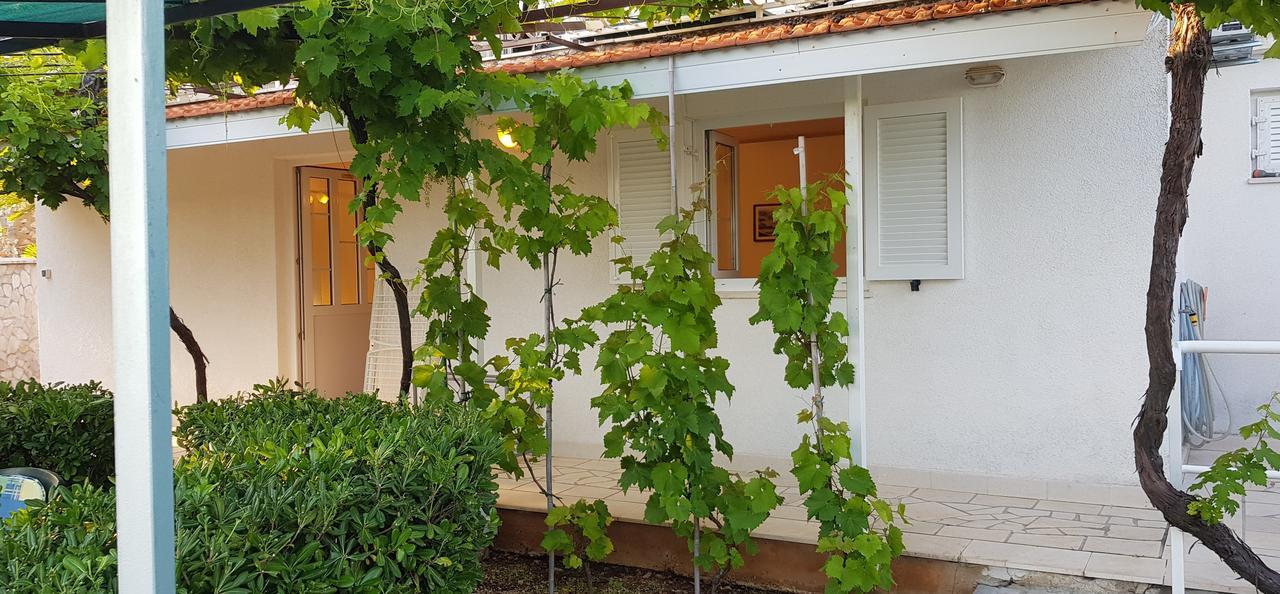Apartments Olga & Jure بيساك الغرفة الصورة