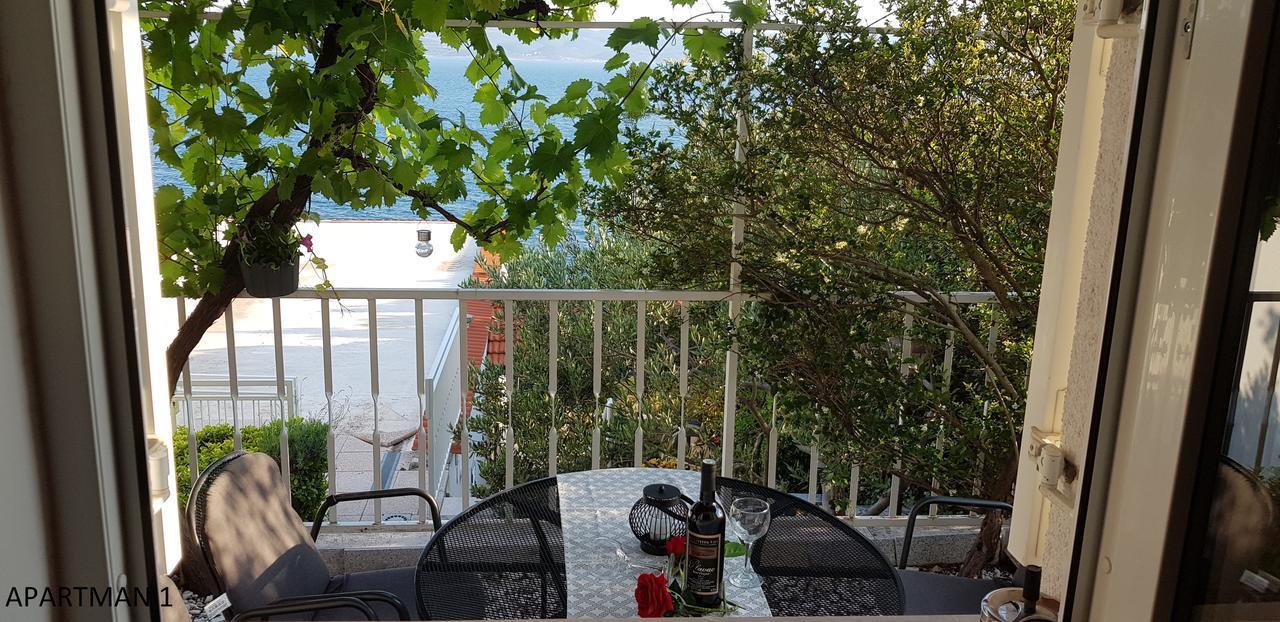 Apartments Olga & Jure بيساك المظهر الخارجي الصورة
